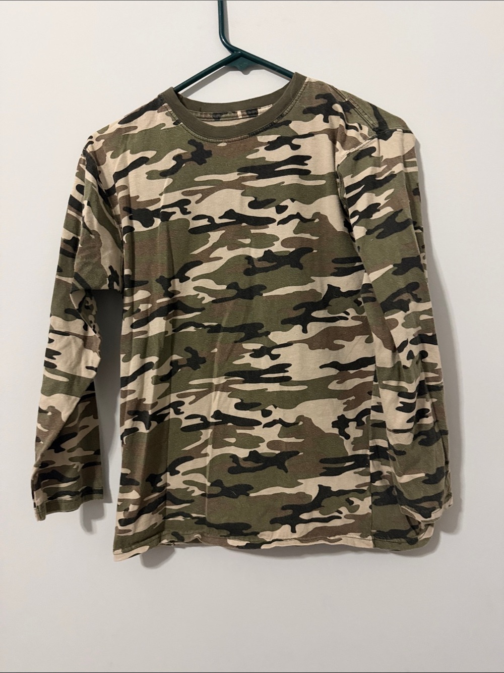 Faded Glory Long Sleeve Camo Tee - Green/Khaki/Black-Size YL